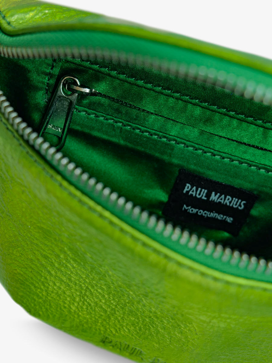 photo-vue-interieur-mini-sac-banane-cuir-vert-metallise-femme-labanane-xs-absinthe-paul-marius-m503xs-gr-b