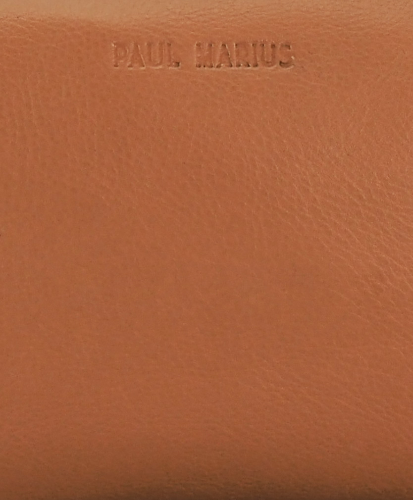 photo-portee-trousse-maquillage-cuir-marron-adele-art-deco-caramel-paul-marius-m500-ad-ca