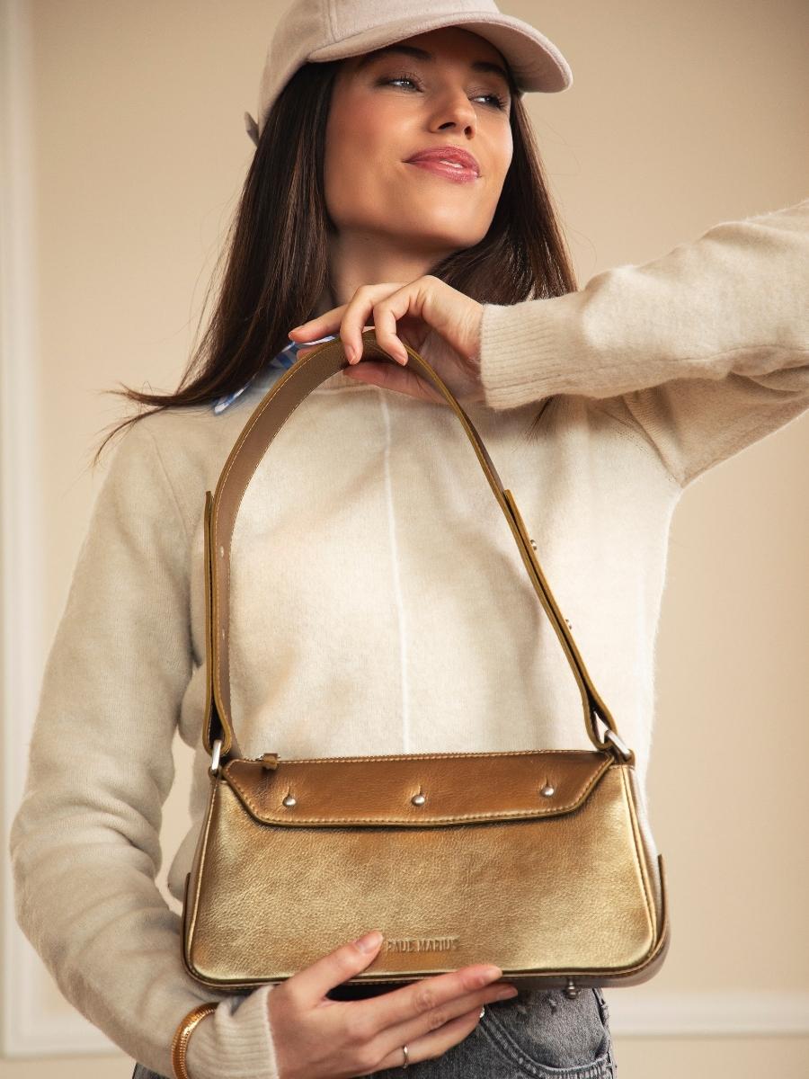  sac-bandouliere-dore-billie-bronze-vue-zoom-matiere-w55-og