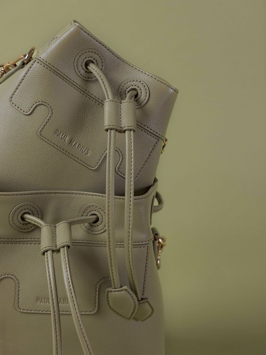 mini-sac-seau-cuir-capucine-xs-amande-vue-zoom-matiere-w39xs-al