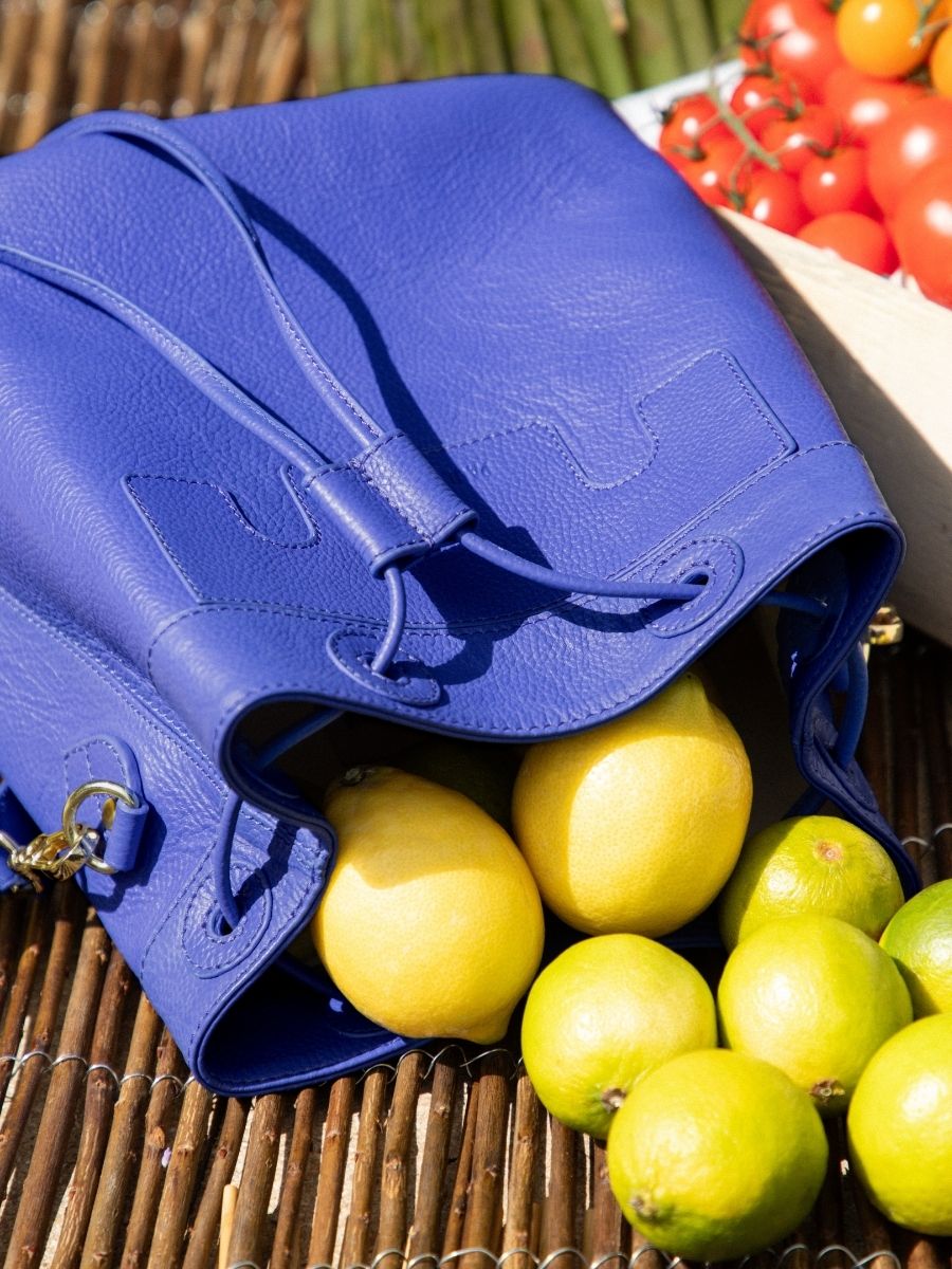 photo-vue-face-sac-seau-cuir-bleu-capucine-azur-bleu-roi-paul-marius-w39-az-blu
