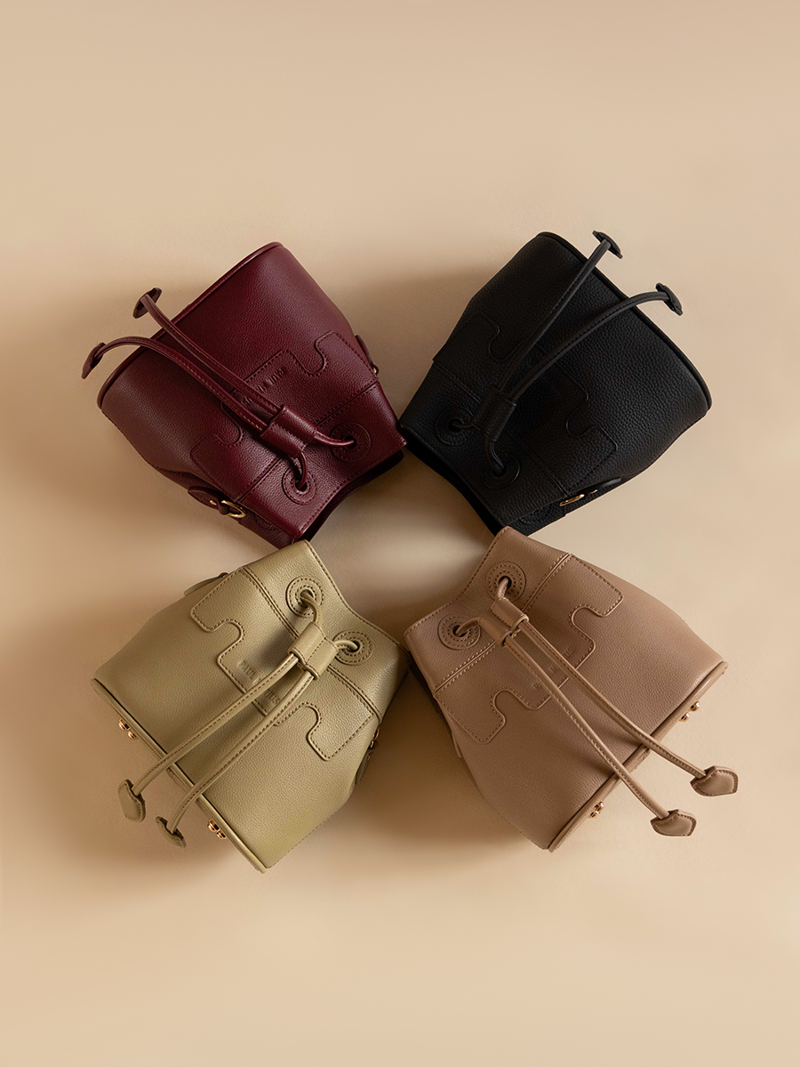 mini-sac-seau-cuir-capucine-xs-pourpre-vue-zoom-matiere-w39xs-p