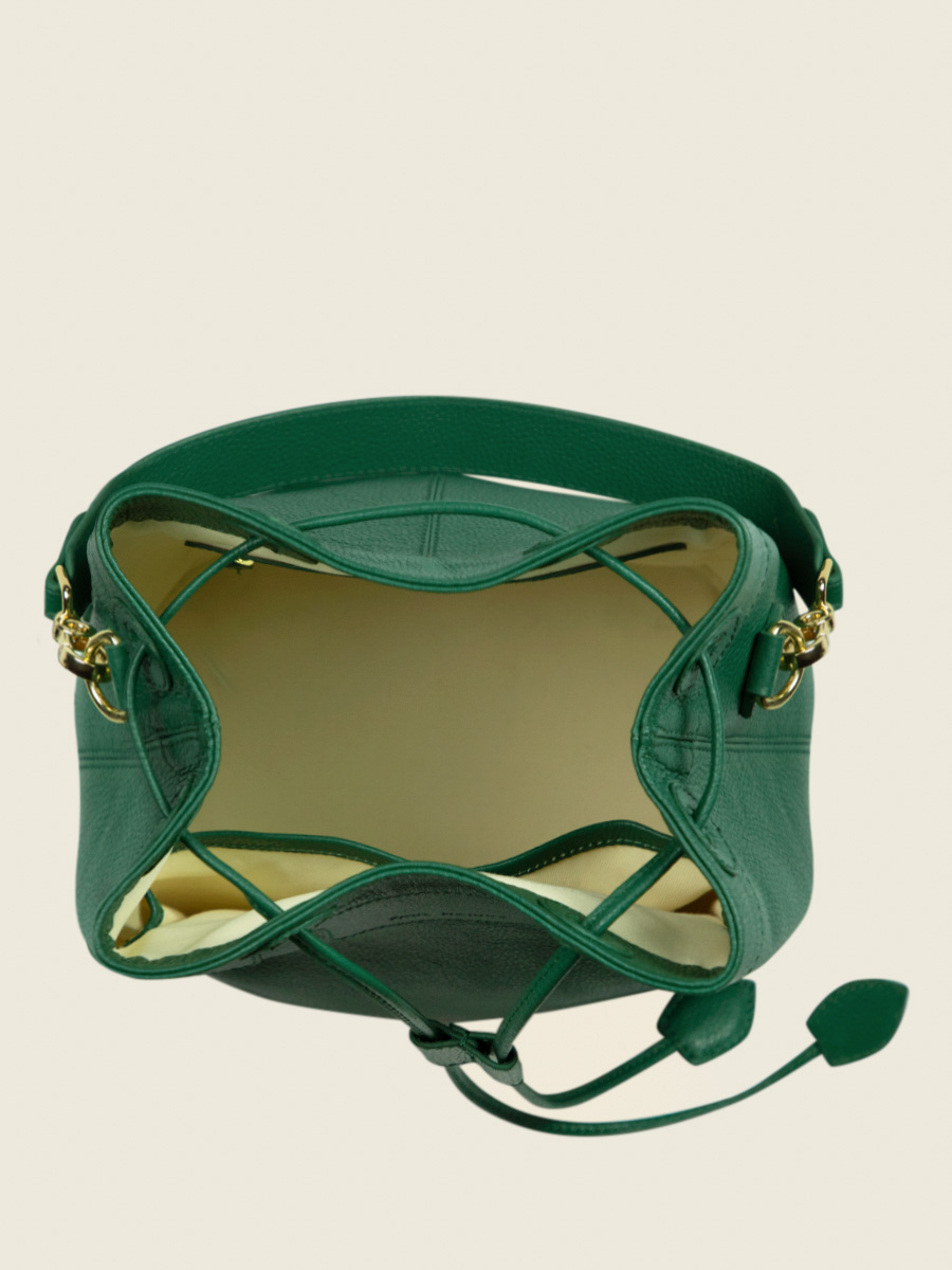 photo-vue-interieure-sac-seau-cuir-vert-capucine-azur-vert-imperial-paul-marius-w39-az-gr