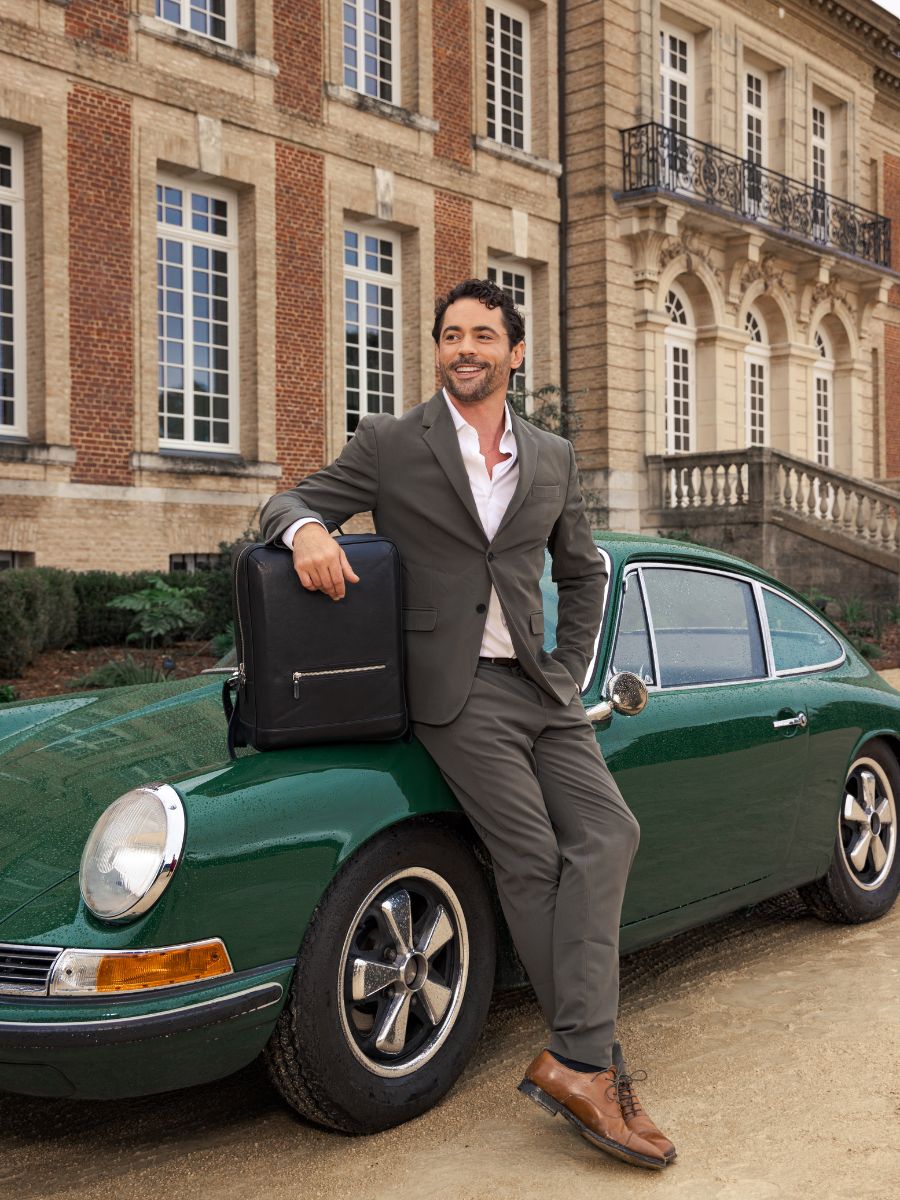 photo-vue-portee-sac-dos-cuir-noir-la-suite-charles-noir-paul-marius-b11-b