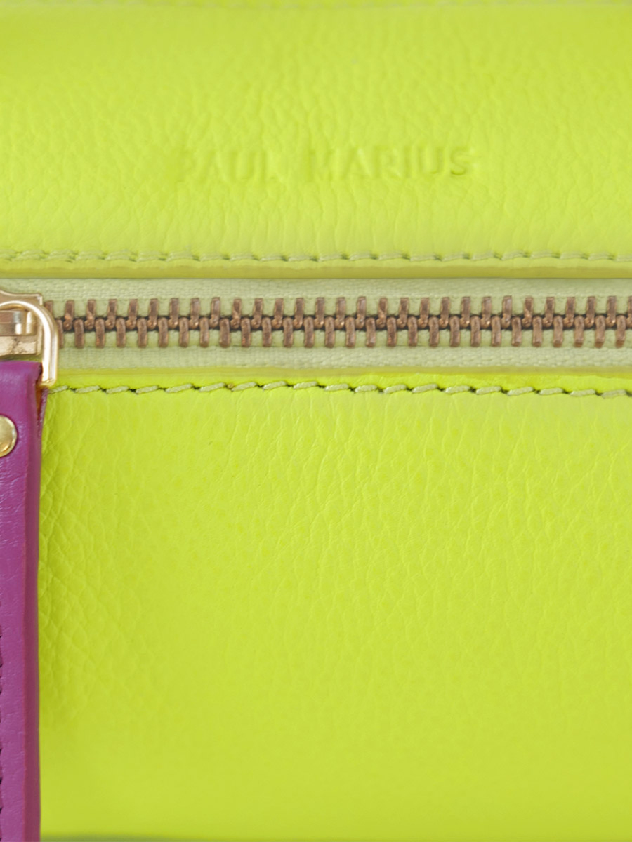 photo-focus-matiere-mini-sac-a-main-cuir-vert-violet-charlie-sorbet-pomme-cassis-paul-marius-w30-sb-lgr-p