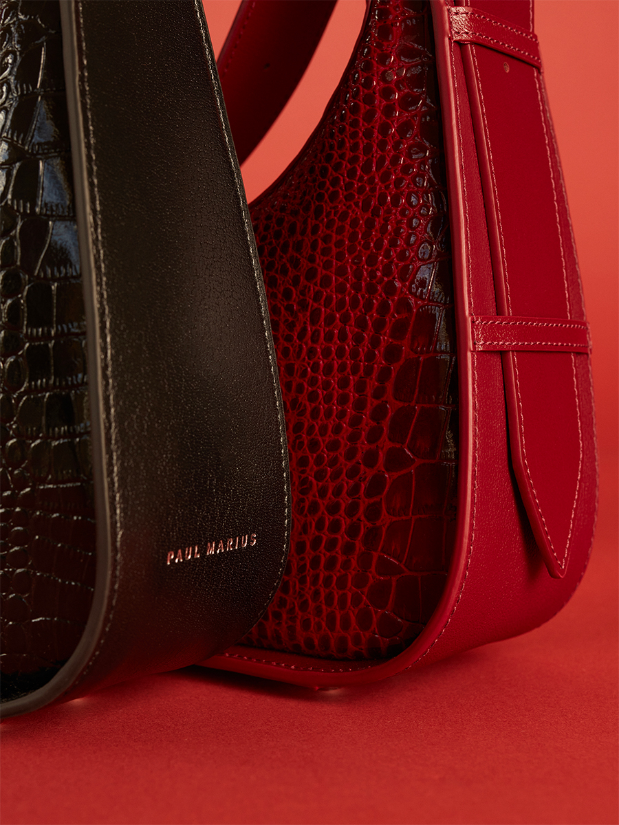 victoire-croco-cuir-femme-vernis-noir-zoom-matiere-w54-cr-ver-b