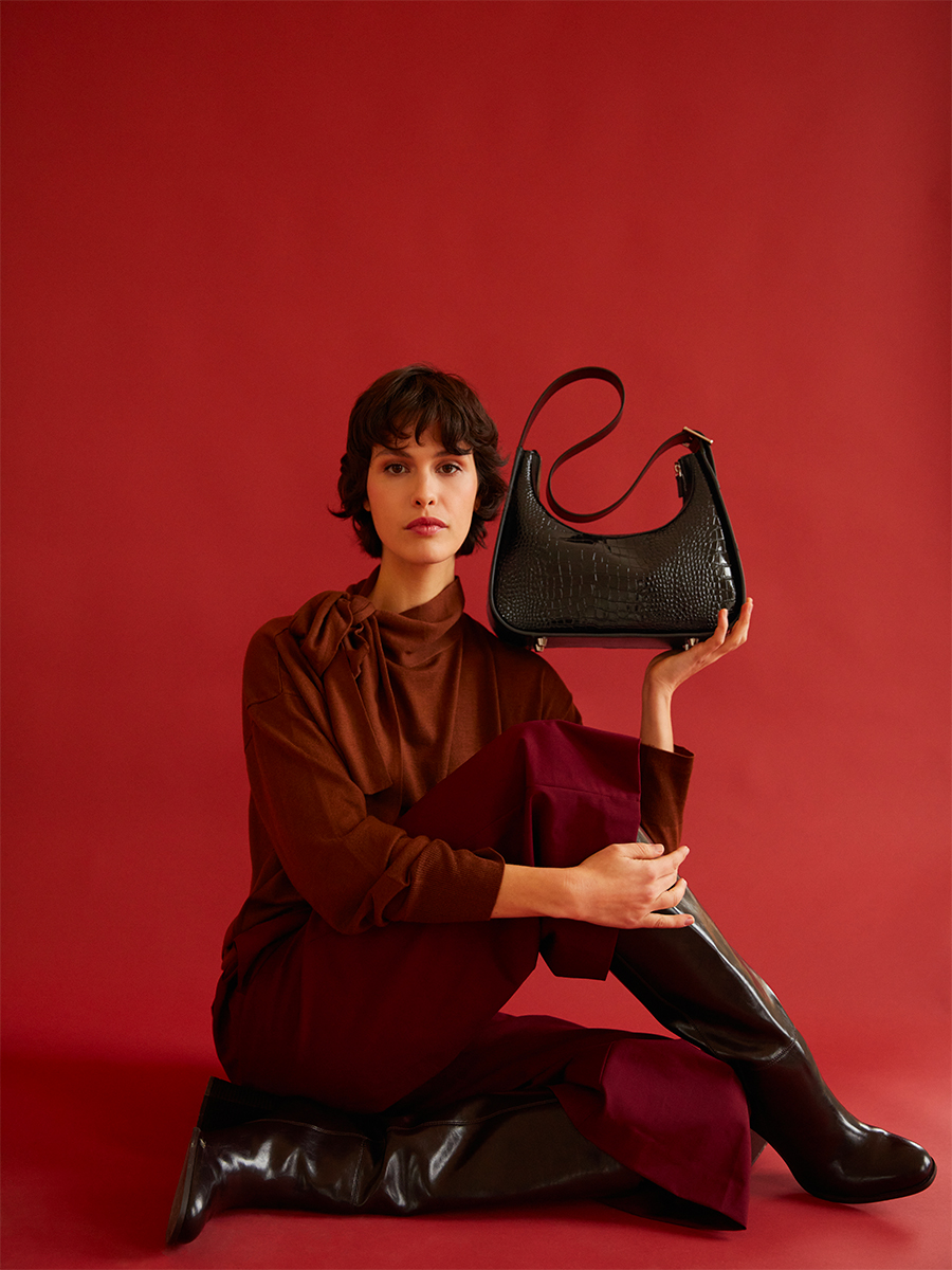 victoire-croco-cuir-femme-vernis-noir-vue-dos-w54-cr-ver-b