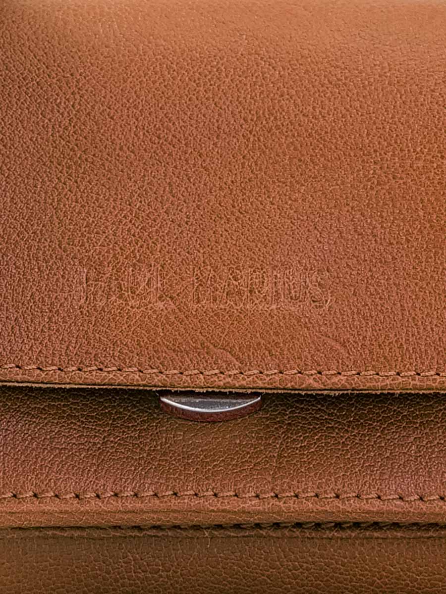 photo-focus-matiere-mini-sac-bandouliere-cuir-marron-diane-xs-marron-paul-marius-w035xs-l