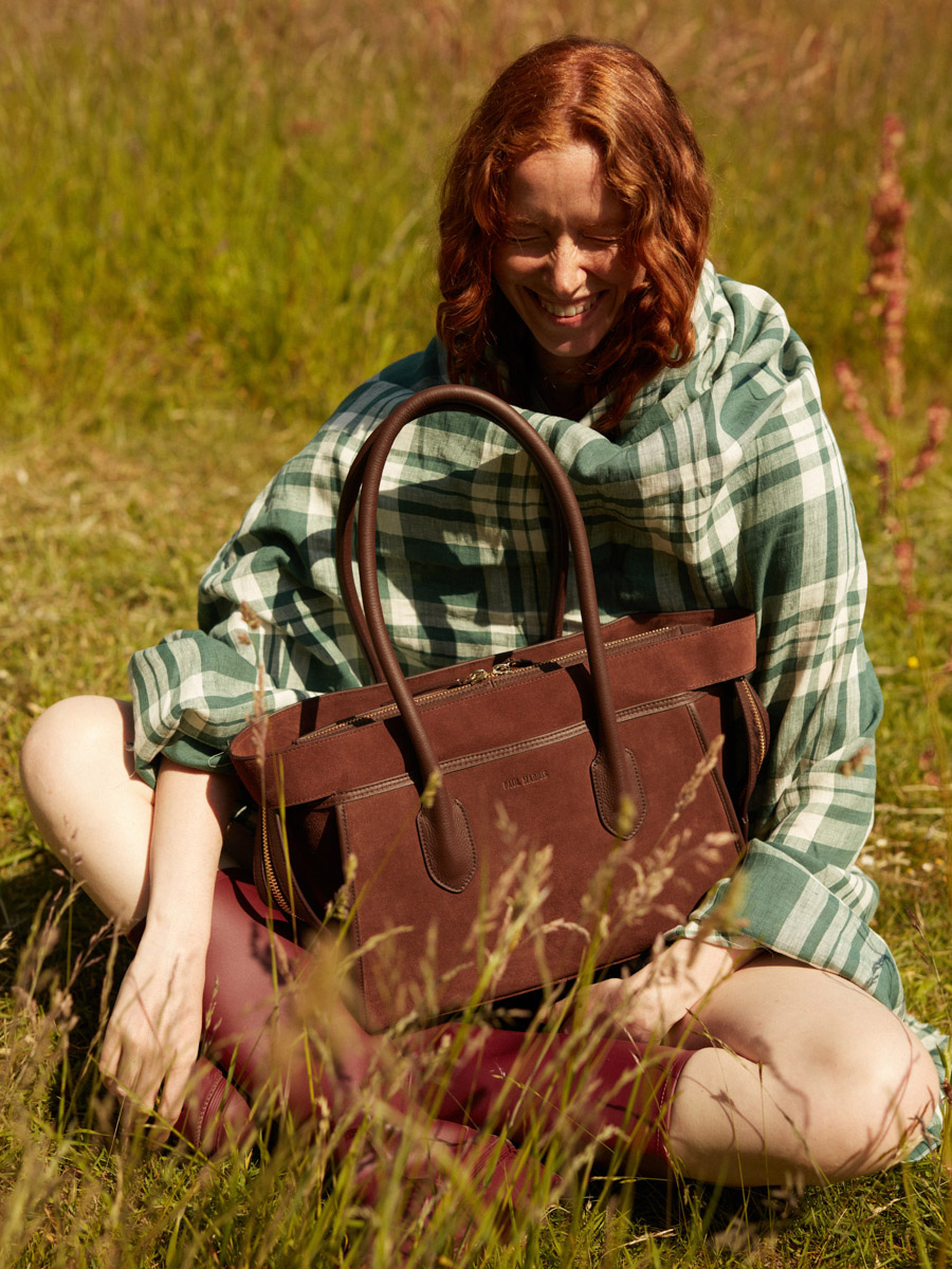 sac-voyage-sac-main-marron-eros-chocolat-vue-portee-w52m-su-db