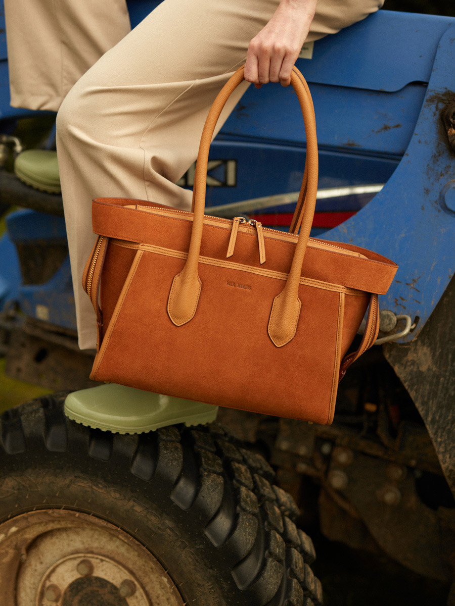 sac-voyage-sac-main-marron-eros-fauve-vue-zoom-matiere-w52m-su-co