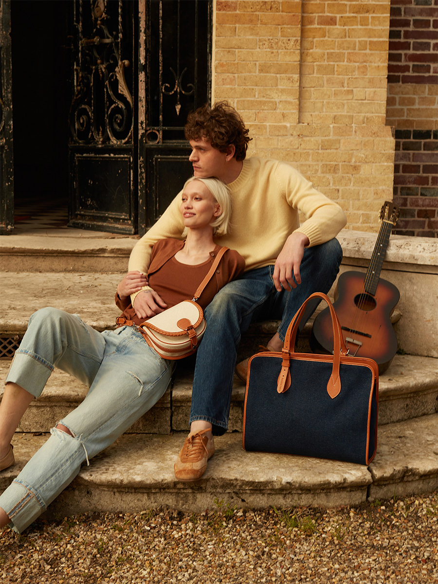 Sac cabas L en jean bleu & cuir LeCabas L Escapade - Denim Brut vue dos