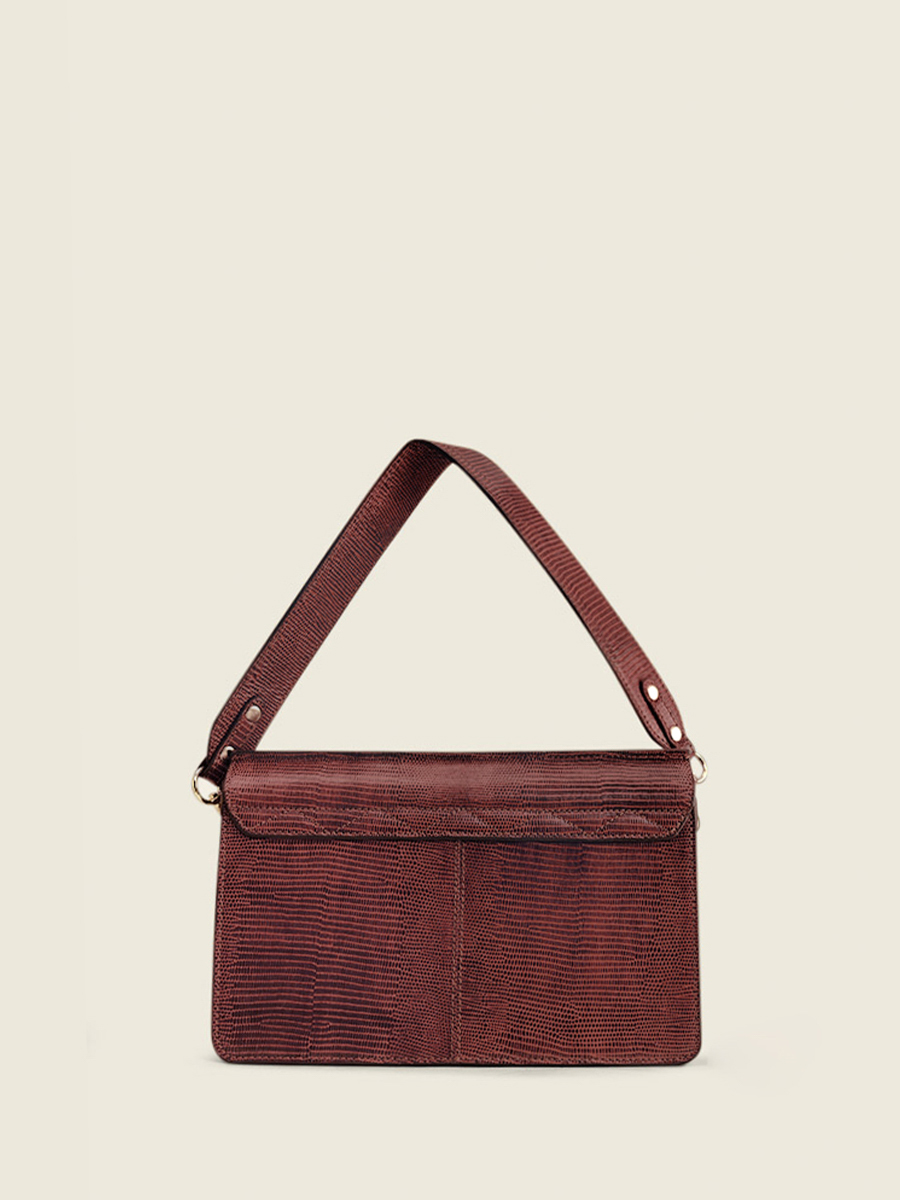 photo-vue-interieure-sac-baguette-cuir-rouge-gabrielle-1960-paul-marius-w42-l-r