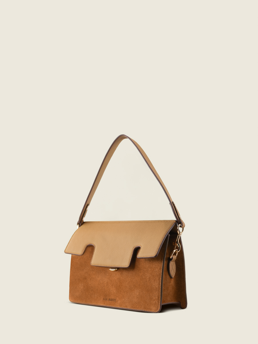 sac-baguette-cuir-gabrielle-fauve-vue-cote-w42-su-co