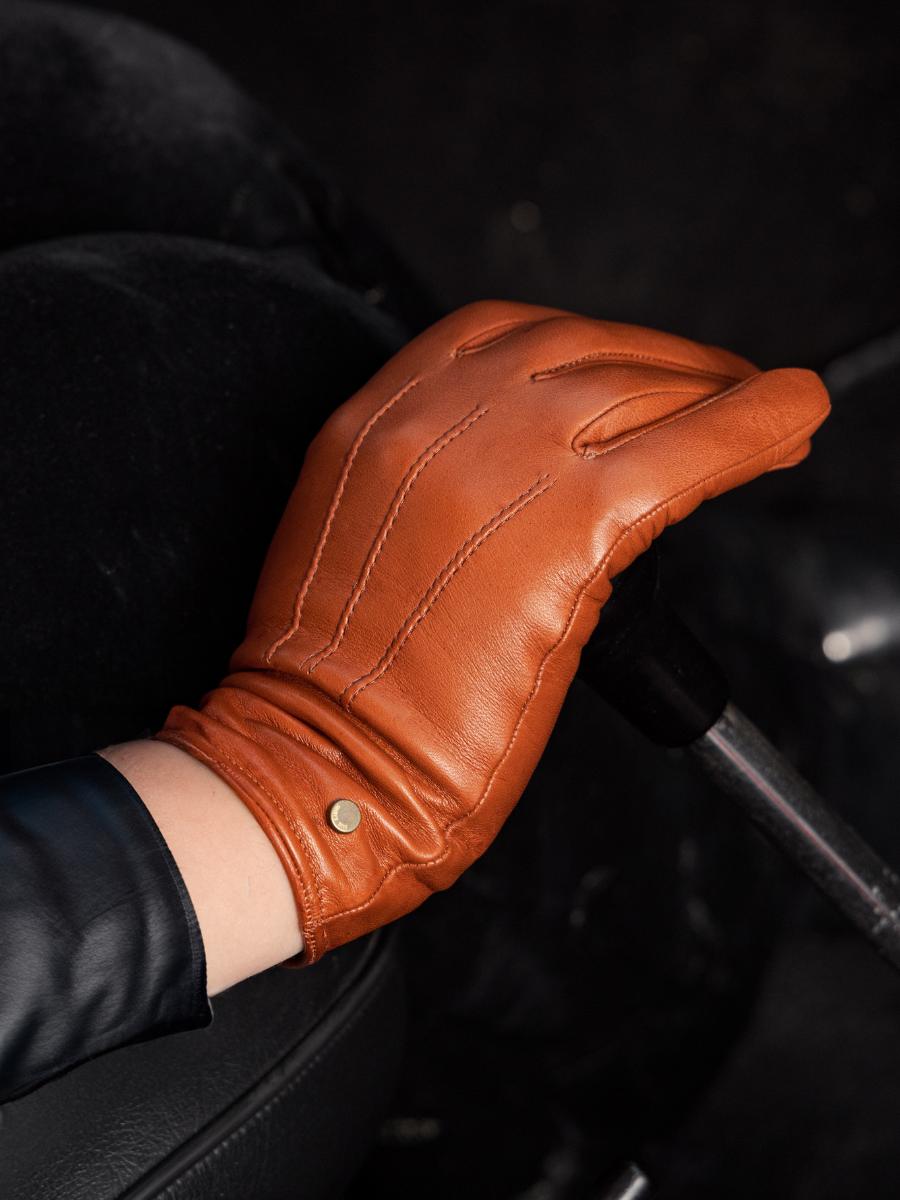 photo-vue-cote-gants-cuir-marron-paul-marius
