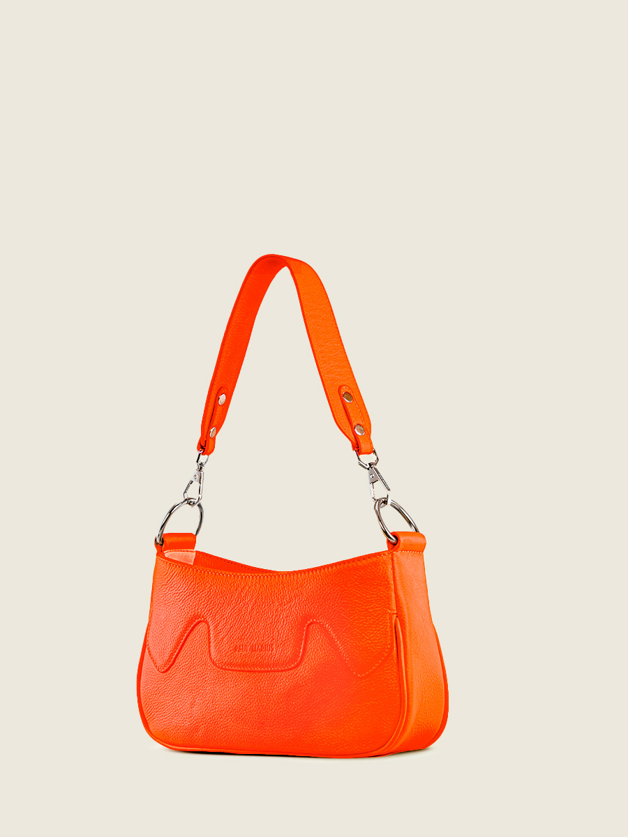 photo-vue-cote-sac-demi-lune-cuir-orange-garance-neon-paul-marius-w40-ne-o