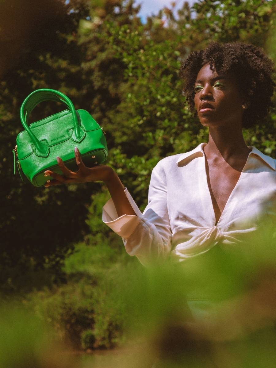 photo-focus-matiere-mini-sac-a-main-cuir-vert-gisele-xs-sorbet-kiwi-paul-marius-w32xs-sb-gr