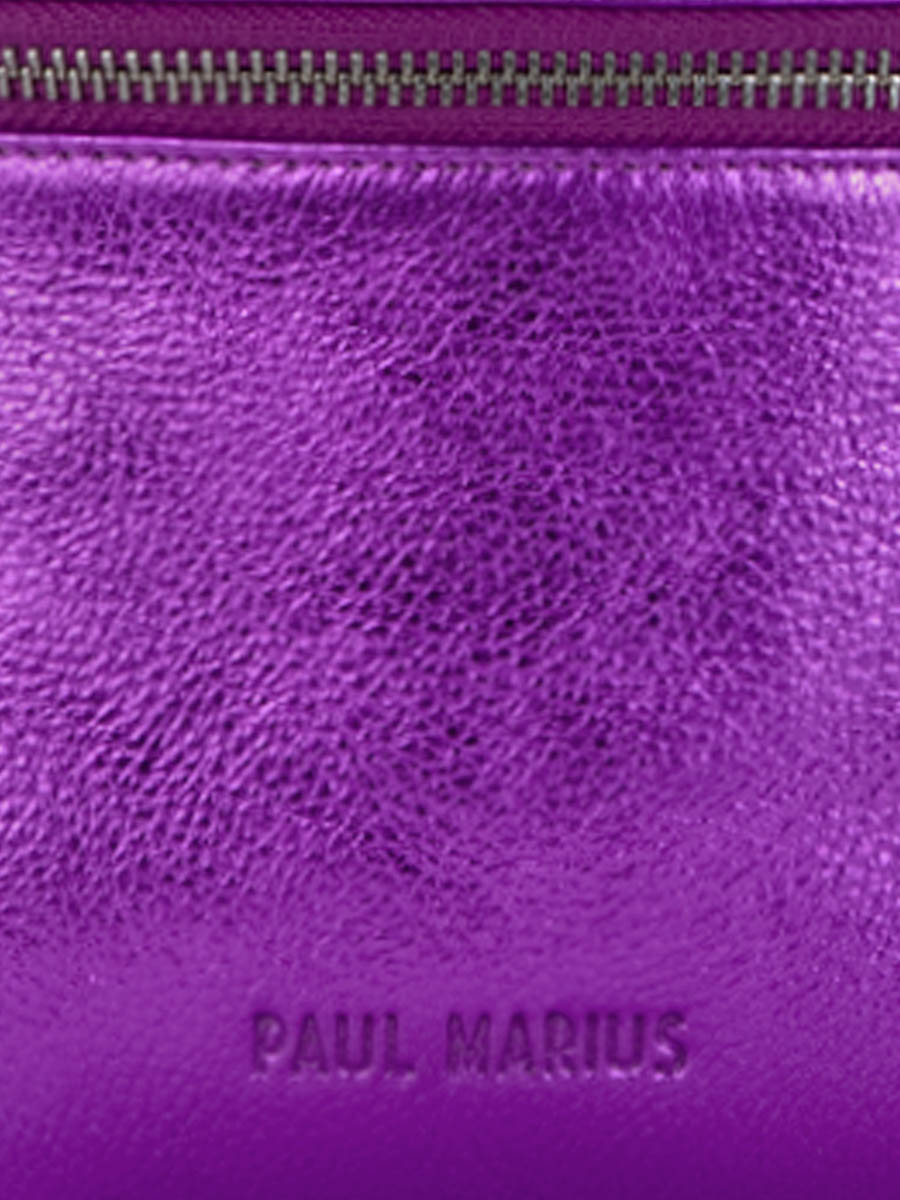 photo-zoom-matiere-banane-cuir-violet-metallise-labanane-bonbon-paul-marius-m503-m-p