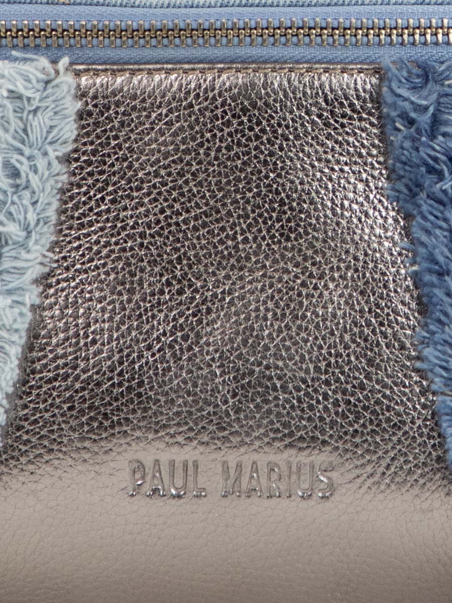 photo-vue-zoom-matiere-sac-banane-cuir-jean-argente-femme-labanane-denim-acier-paul-marius-m503-gm-denim