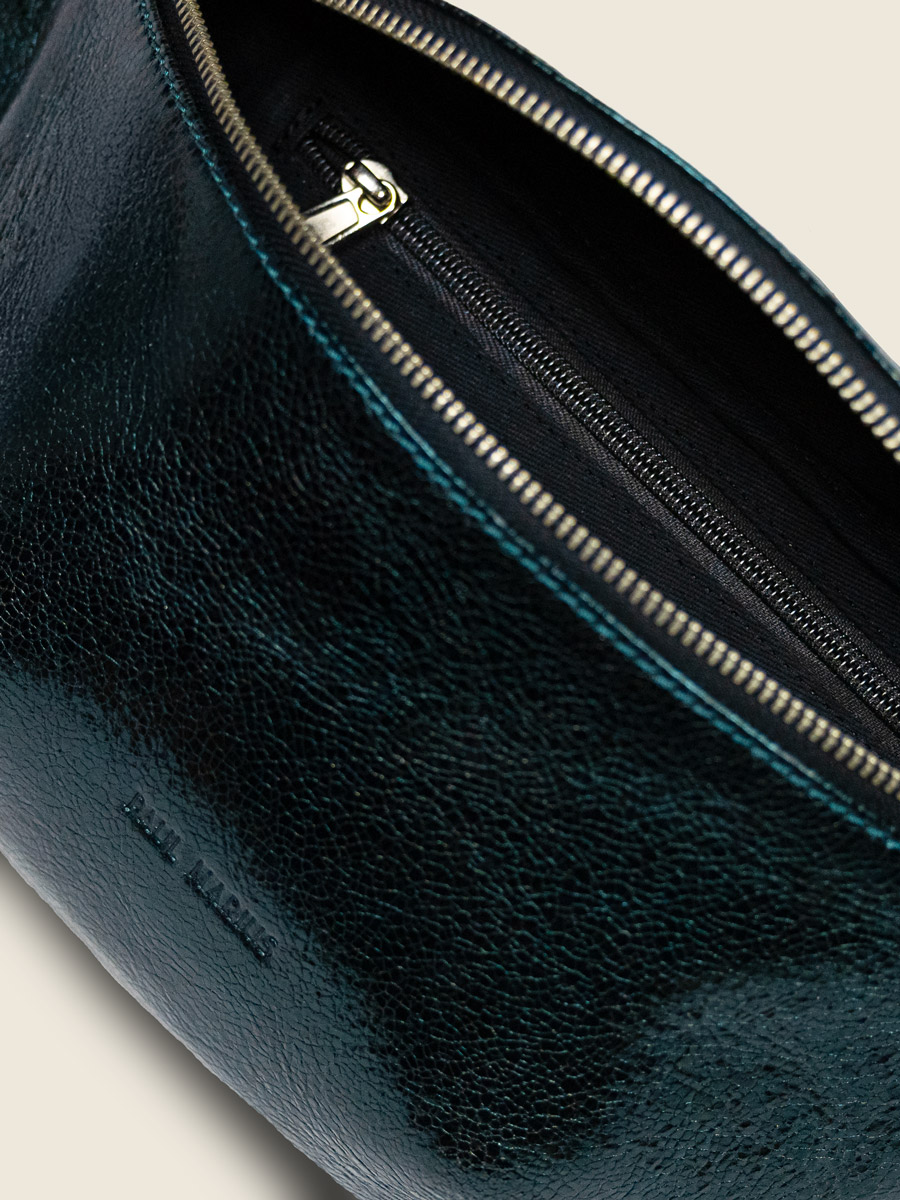 banane-cuir-vert-scintillant-labanane-minuit-vue-interieure-m503-m-gr