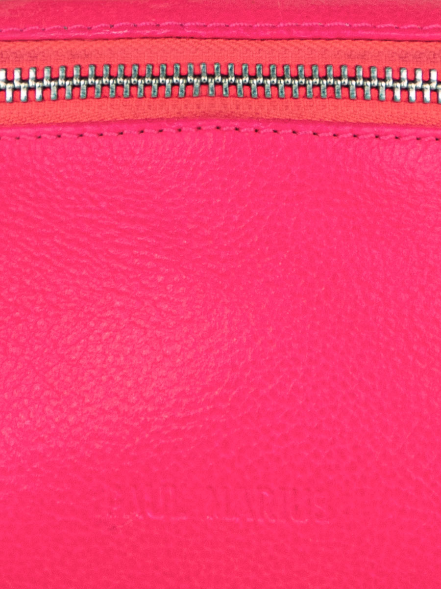 photo-vue-zoom-matiere-sac-banane-cuir-rose-labanane-xs-neon-paul-marius-m503xs-ne-pi