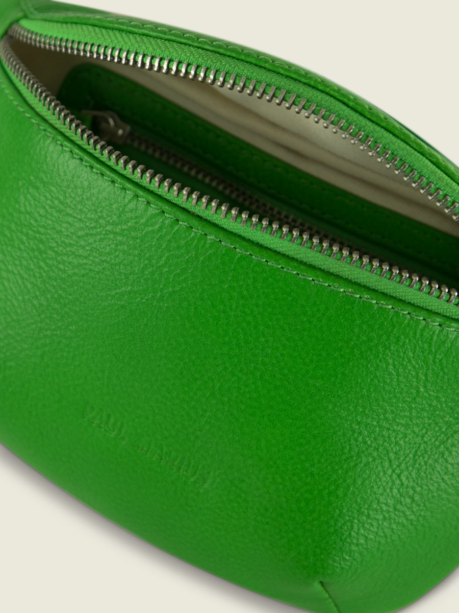photo-vue-interieure-sac-banane-cuir-vert-labanane-xs-neon-paul-marius-m503xs-ne-gr