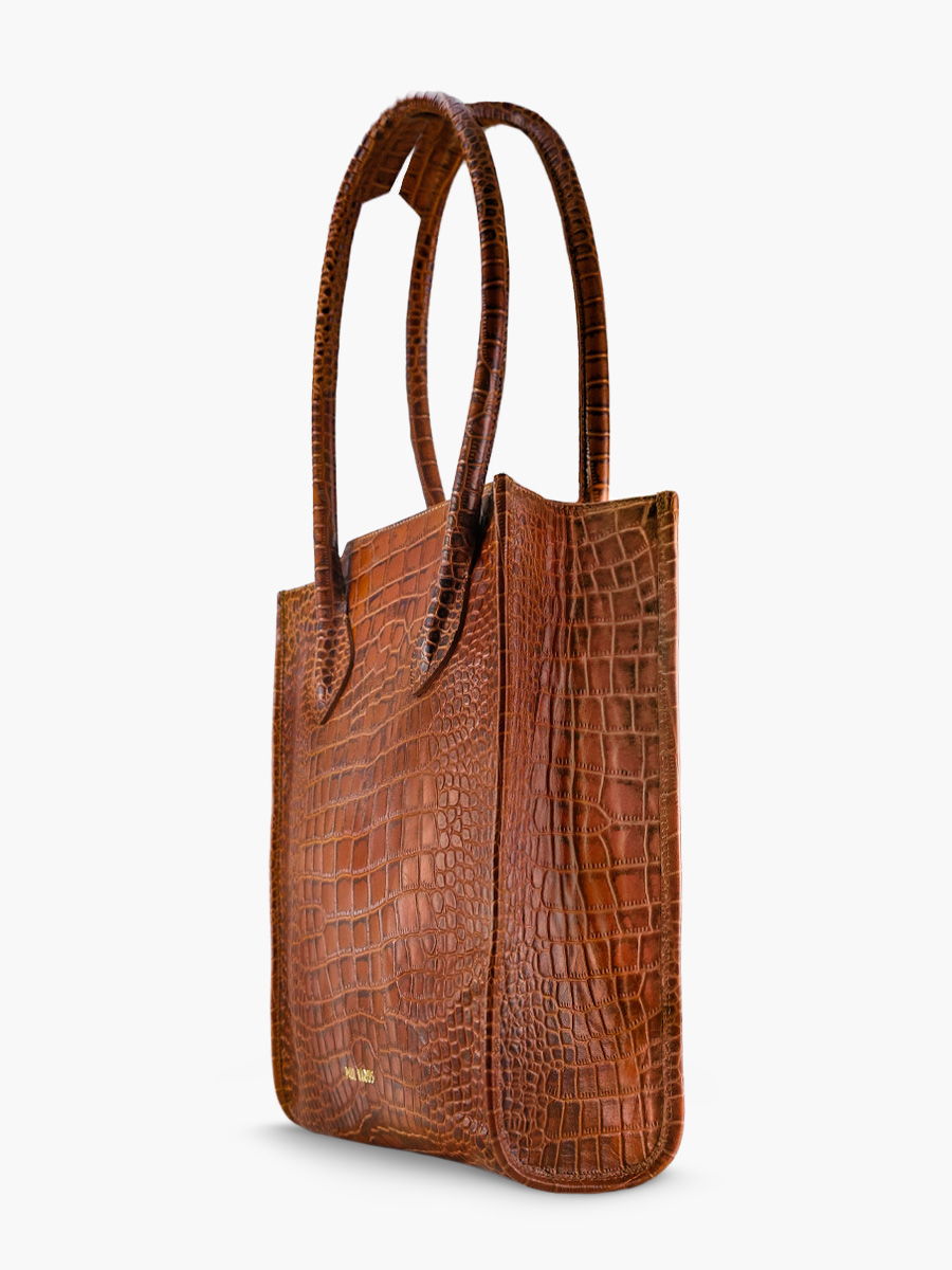 photo-vue-cote-sac-cabas-cuir-marron-laflaneuse-alligator-ambre-paul-marius-w13-a-l