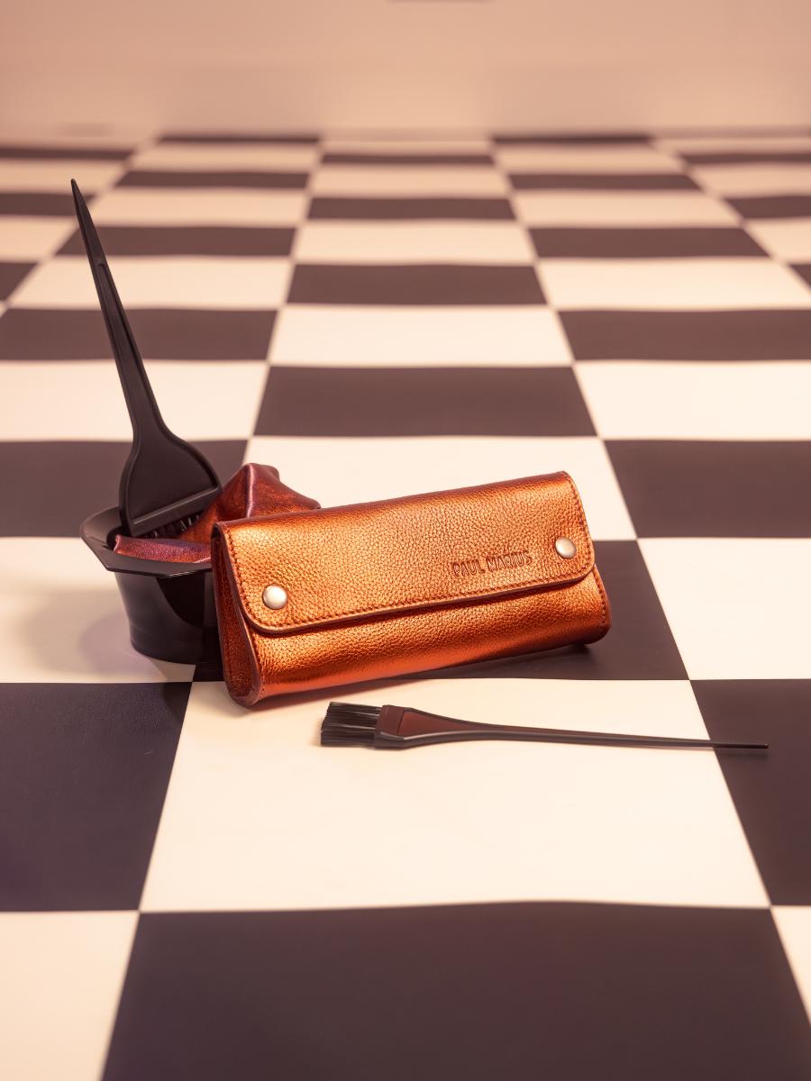 photo-vue-face-trousse-cuir-cuivre-metallise-latrousse-de-paul-ginger-paul-marius-m58-m-o