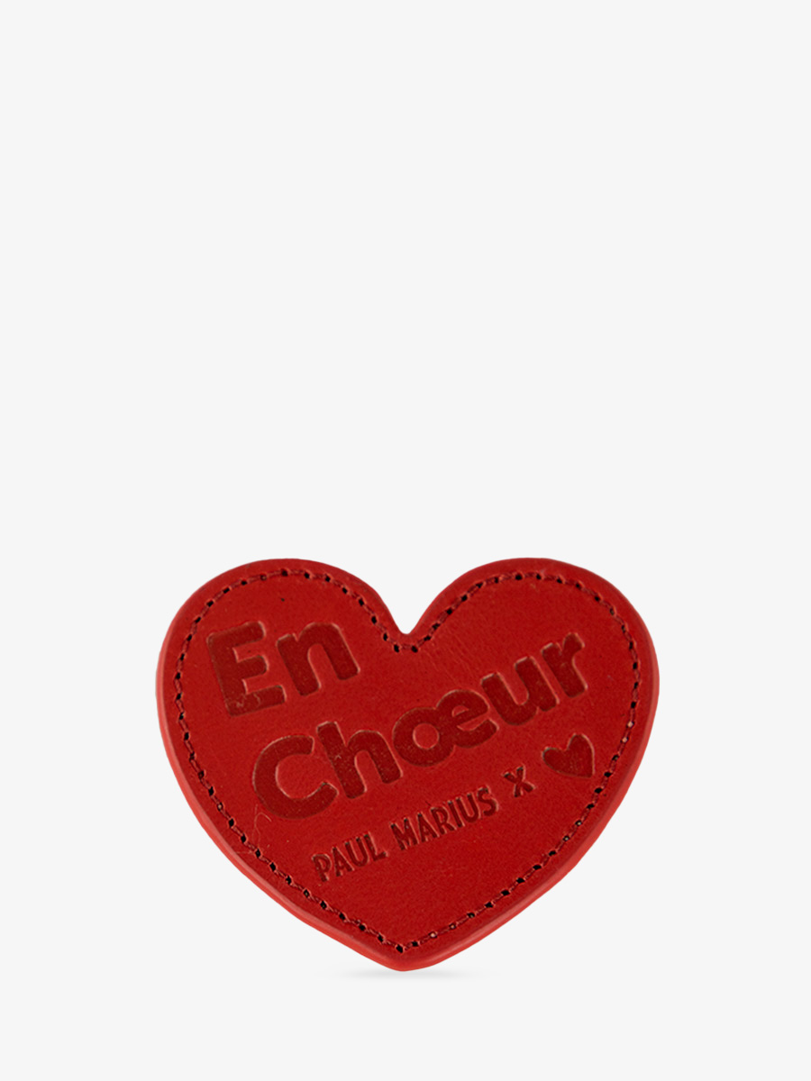 photo-vue-face-badge-cuir-rouge-lebadge-coeur-enchoeur-rouge-paul-marius-hb-r