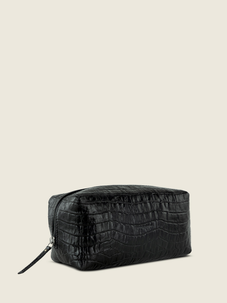 photo-vue-de-cote-trousse-de-toilette-cuir-noir-lebarbier-heritage-noir-de-jais-paul-marius-m501-cr-b