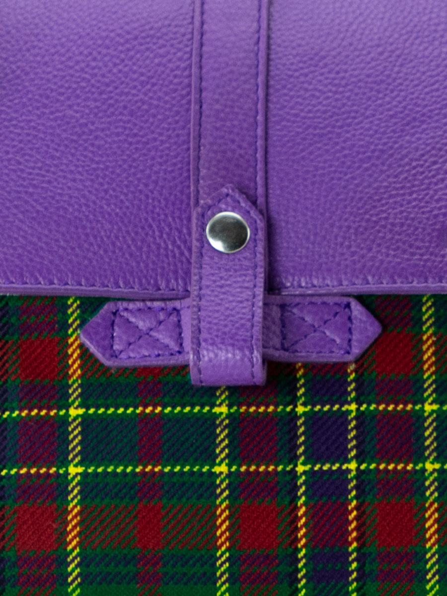 photo-zoom-matiere-sac-bandouliere-cuir-tissu-tartan-lecorneille-versus-paul-marius-w23-sco-gr-p