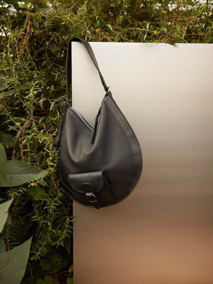 sac-femme-cuir-lehobo-m-noir-vue-zoom-matiere