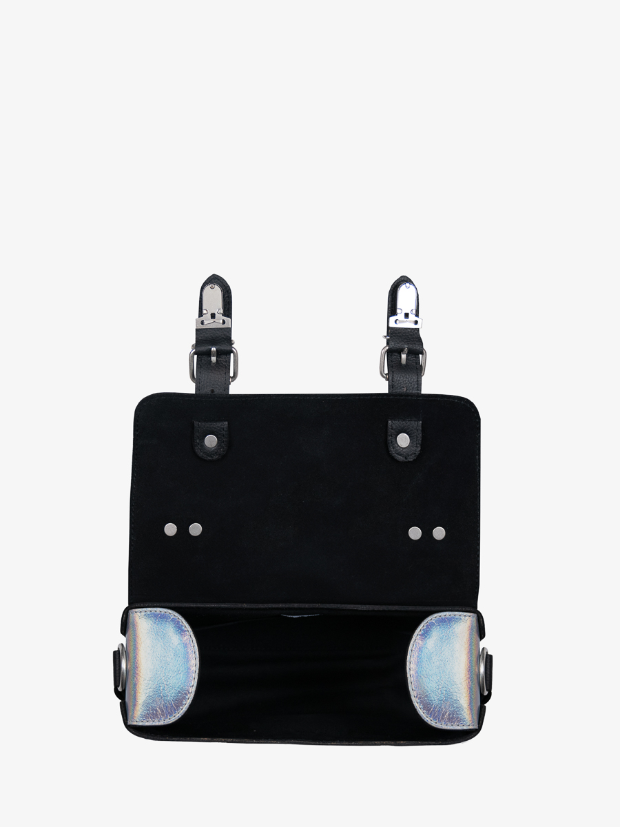  sac-bandouliere-artisane-givre-holographique-noir-vue-portee-p02-giv