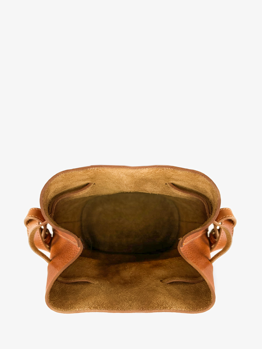 L Aumoniere Cognac Huile sac seau en cuir marron femme PAUL MARIUS