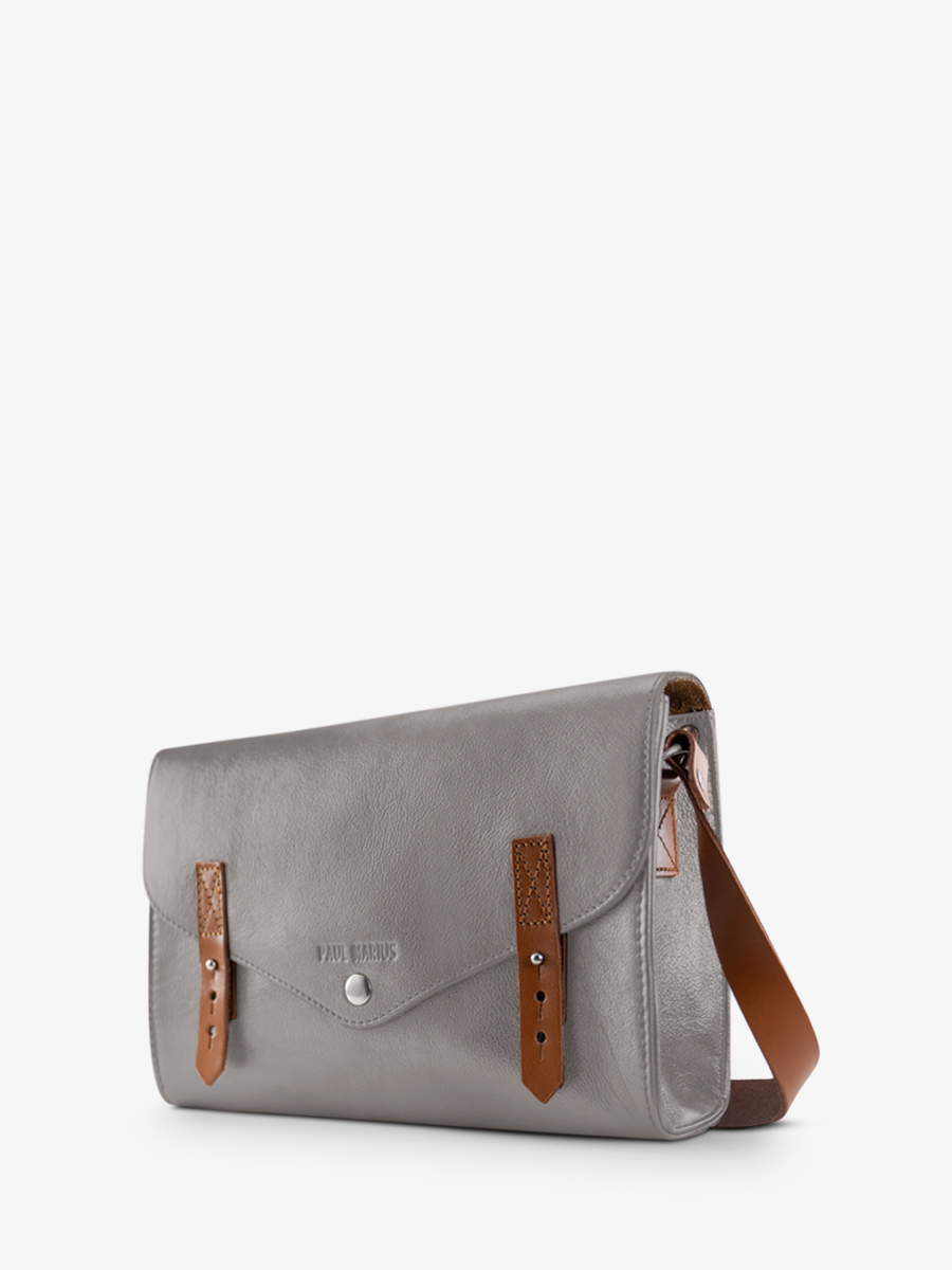 photo-vue-dos-sac-bandouliere-cuir-argente-lindispensable-acier-paul-marius-w08-gm