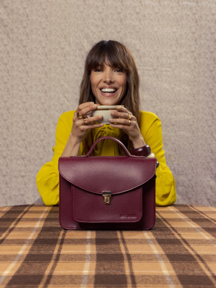 sac-bandouliere-cuir-mademoiselle-george-n2-pourpre-vue-cote-w105-p