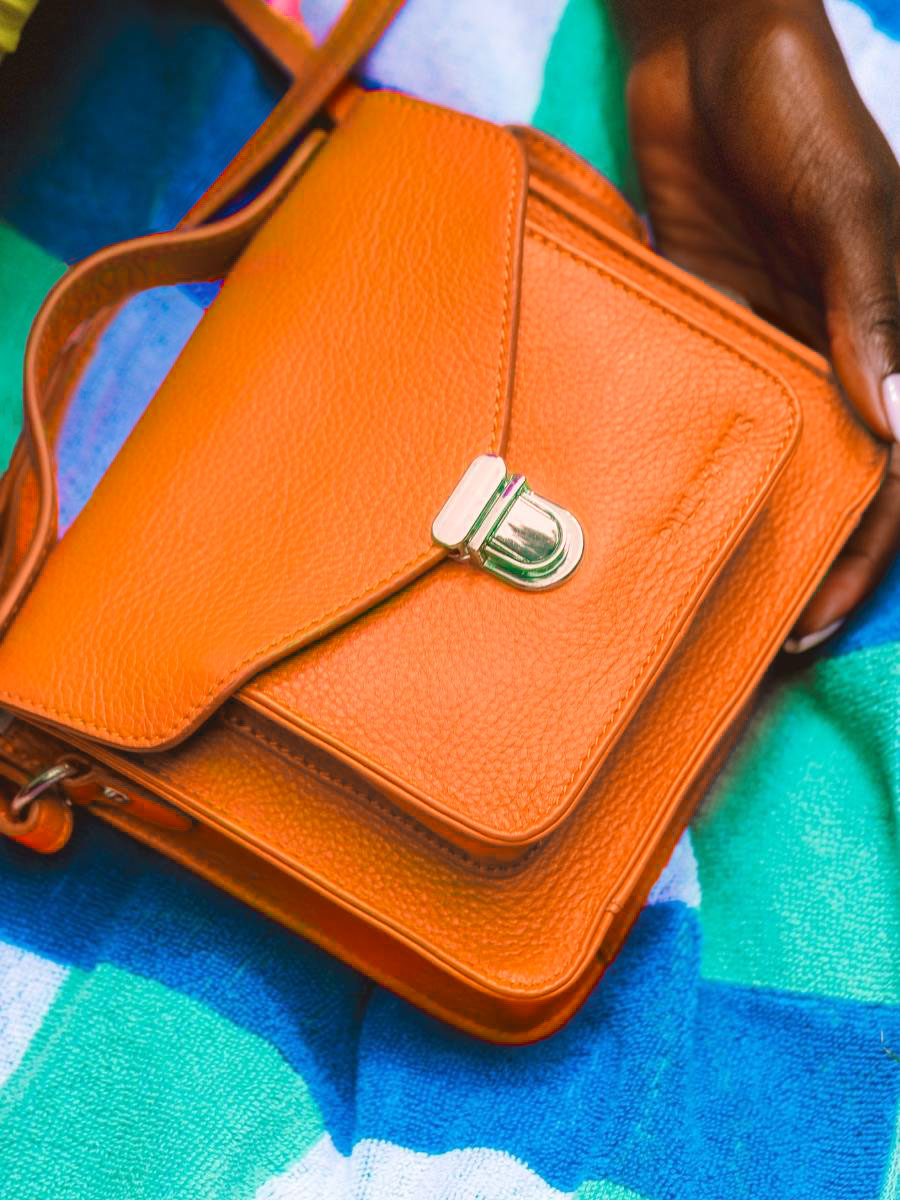 photo-portee-mini-sac-bandouliere-cuir-orange-mademoiselle-george-xs-sorbet-mangue-paul-marius-w05xs-sb-o