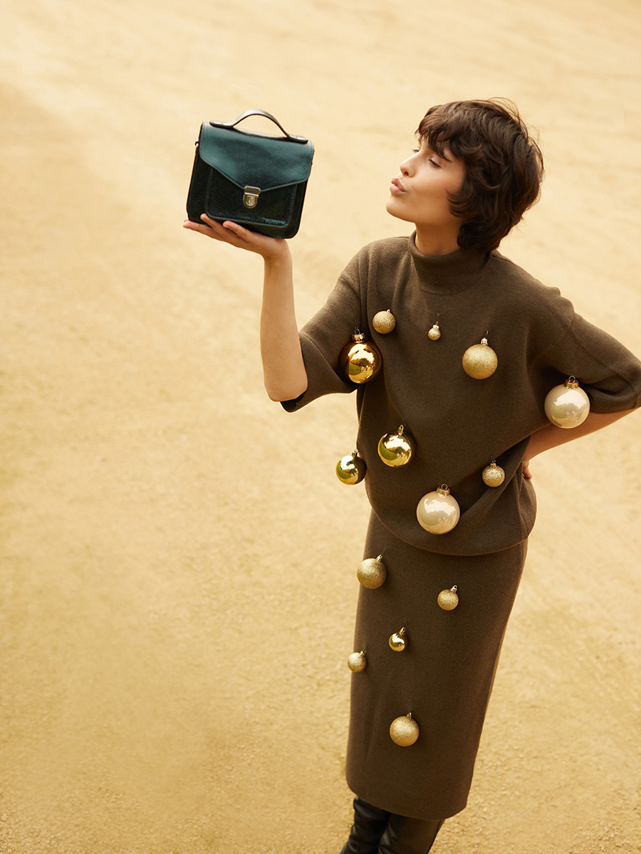 sac-main-cuir-vert-scintillant-mademoiselle-george-xs-minuit-vue-portee-w05xs-m-gr