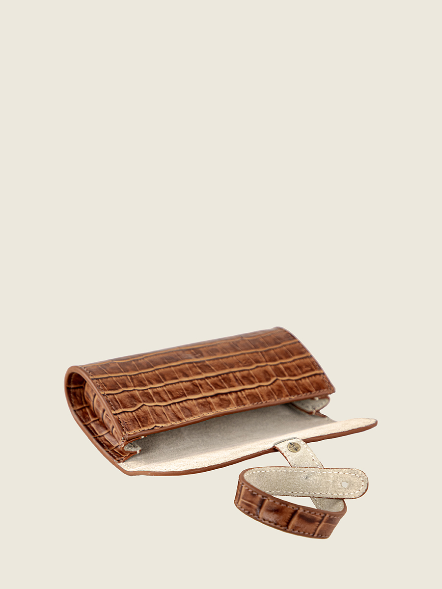 photo-vue-interieure-etui-a-lunettes-cuir-marron-glace-oscar-heritage-paul-marius-m50-cr-db