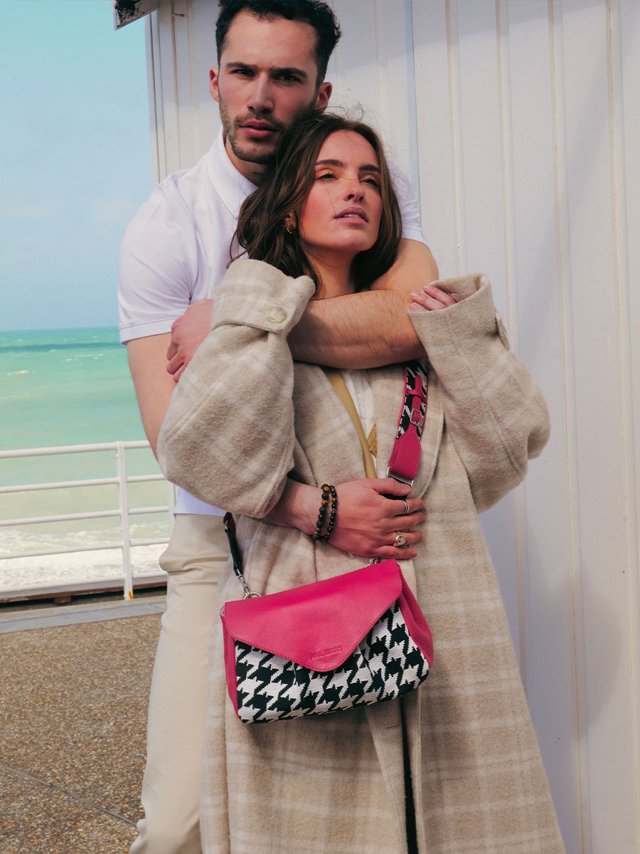 Sac bandouliere online fuchsia
