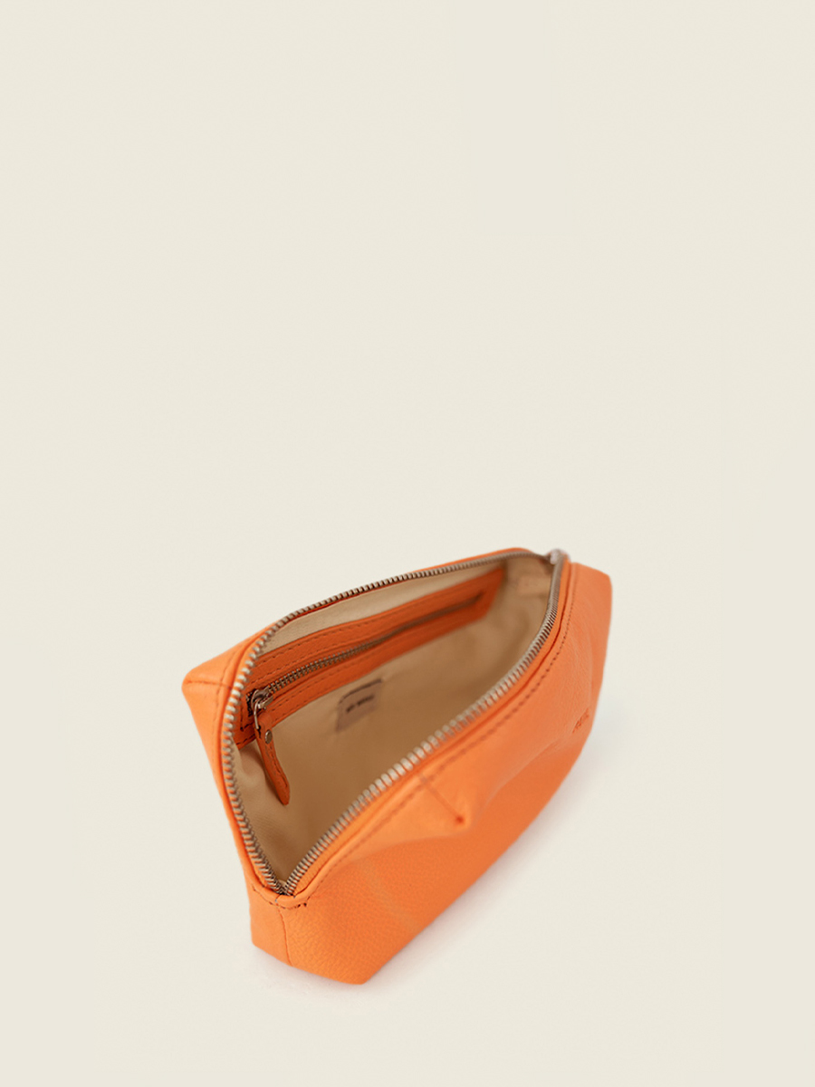 photo-interieur-trousse-maquillage-cuir-orange-adele-pastel-abricot-paul-marius-m500-pt-o