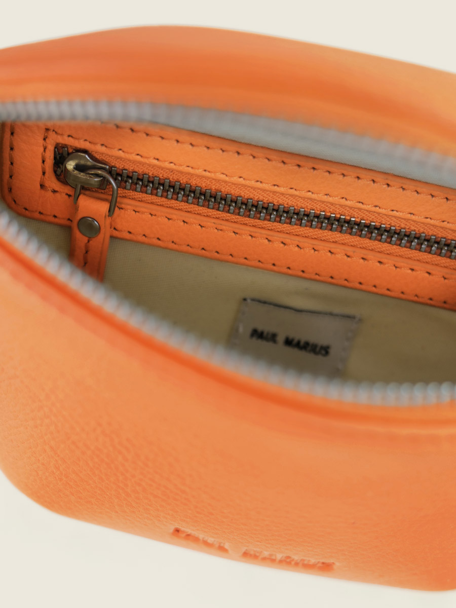 photo-interieur-mini-sac-banane-cuir-orange-labanane-xs-pastel-abricot-paul-marius-m503xs-pt-o