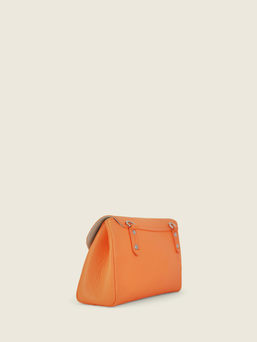 photo-vue-de-cote-sac-bandouliere-cuir-orange-suzon-m-pastel-abricot-paul-marius-w25m-pt-o