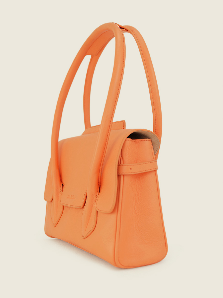 photo-vue-de-cote-sac-main-cuir-orange-colette-s-pastel-abricot-paul-marius-w28s-pt-o