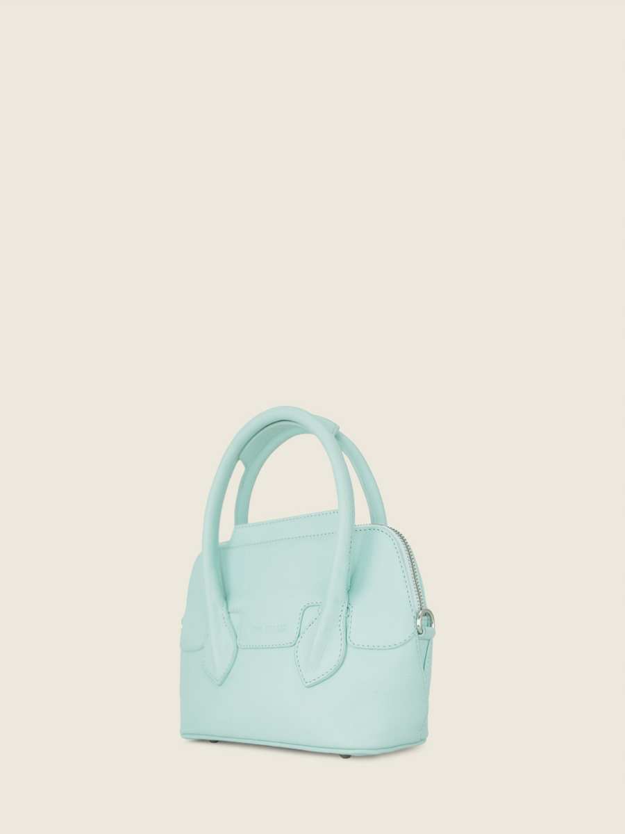 photo-vue-de-cote-mini-sac-main-cuir-bleu-gisele-xs-pastel-bleuet-paul-marius-w32xs-pt-blu