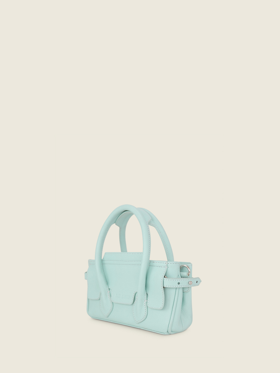 photo-vue-de-cote-mini-sac-main-cuir-bleu-madeleine-xs-pastel-bleuet-paul-marius-w31xs-pt-blu