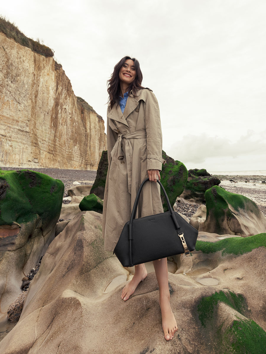 sac-main-voyage-romeo-m-noir-Charbon-vue-face-w48m-bm-b