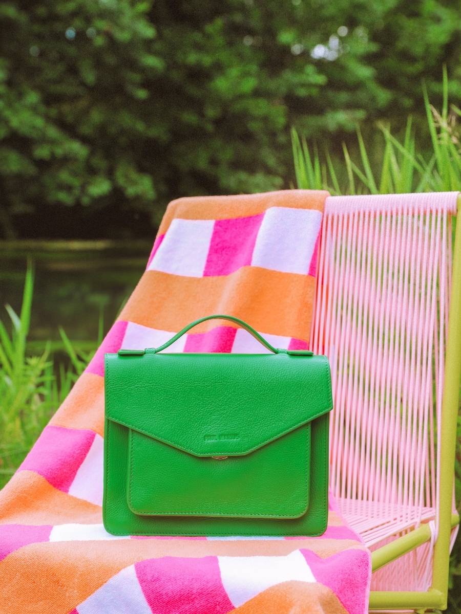 photo-vue-face-sac-bandouliere-cuir-vert-simone-sorbet-kiwi-paul-marius-w33-sb-gr