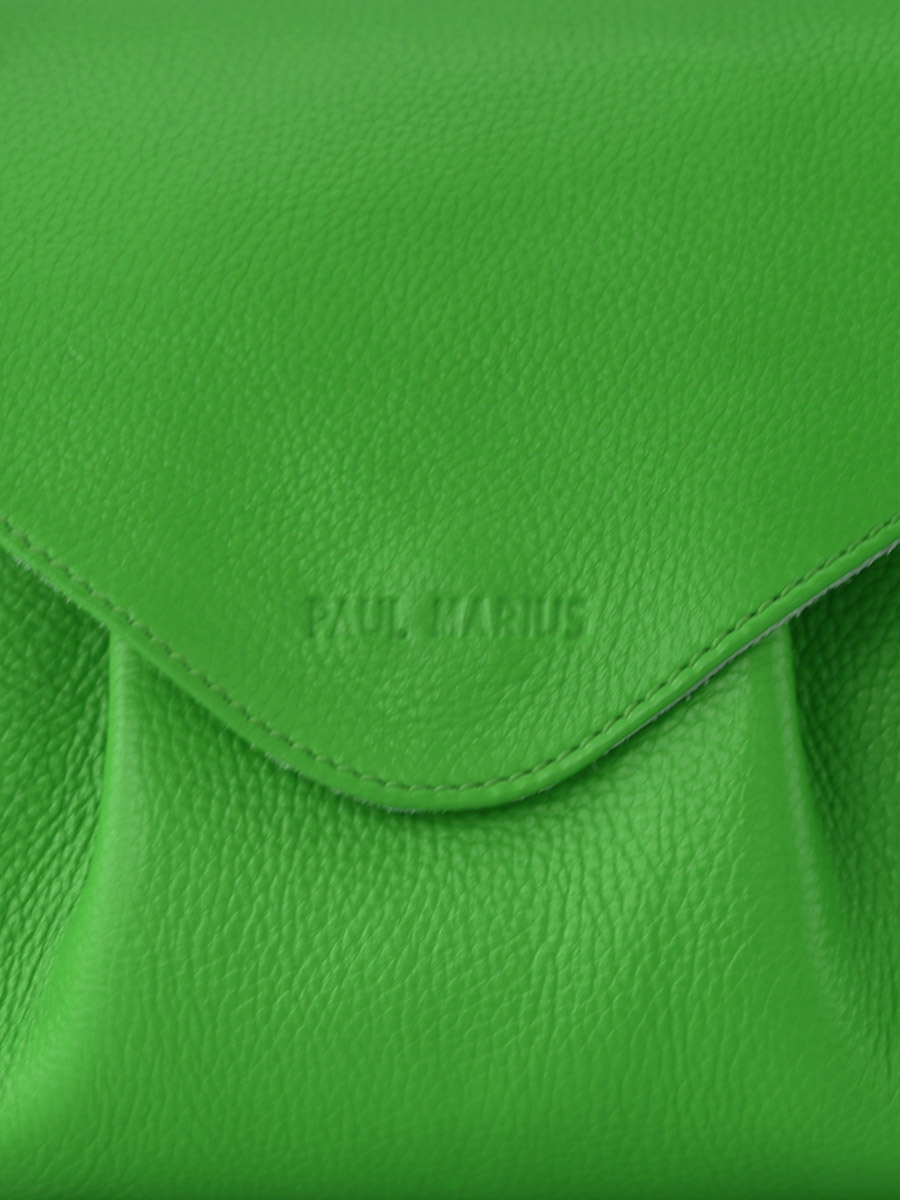 photo-zoom-matiere-sac-bandouliere-cuir-vert-suzon-m-sorbet-kiwi-paul-marius-w25m-sb-gr
