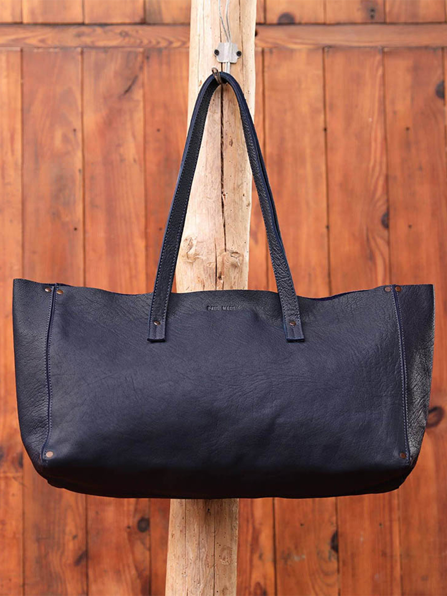 photo-portee-cabas-cuir-femme-bleu-leffronte-m-bleu-encre-paul-marius-w12-db