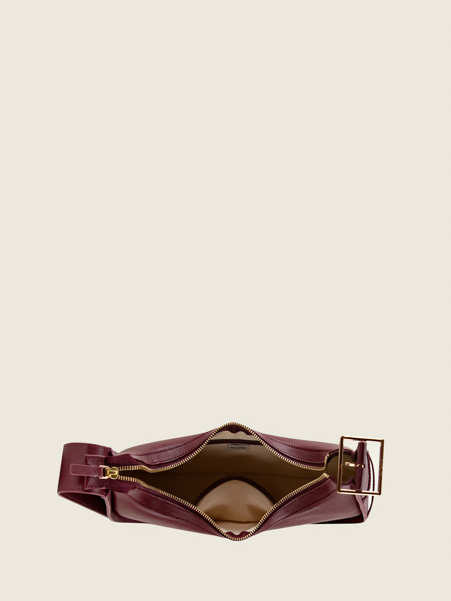sac-baguette-cuir-victoire-pourpre-vue-portee-w54-p